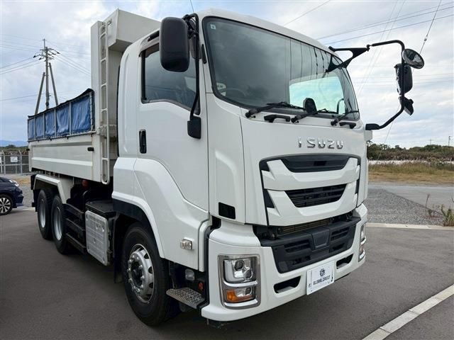 ISUZU GIGA 2021