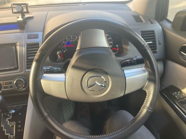 MAZDA MPV 2010