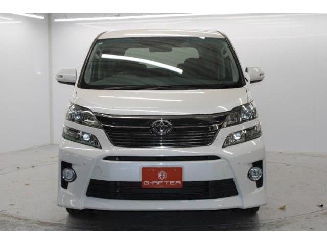 TOYOTA VELLFIRE 2012