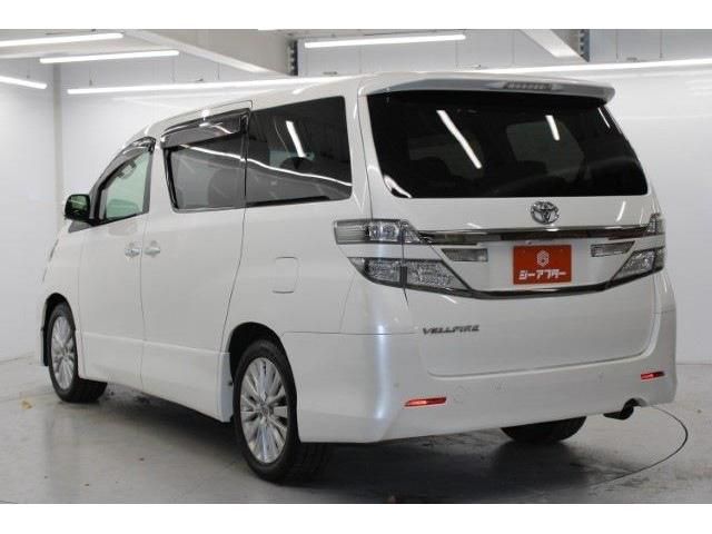 TOYOTA VELLFIRE 2012