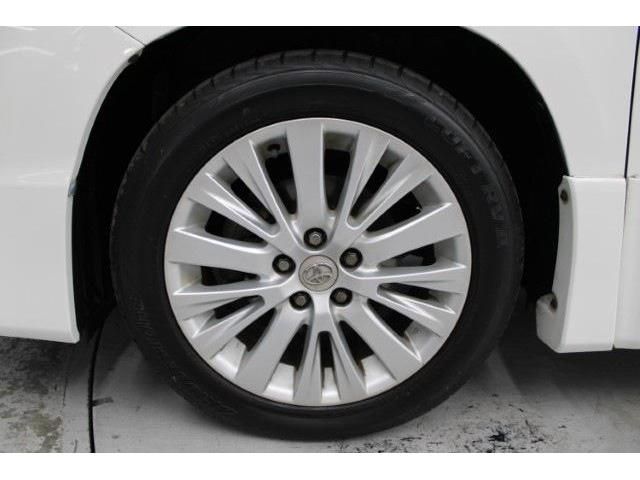 TOYOTA VELLFIRE 2012