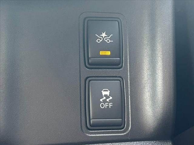 NISSAN SERENA  S-HYBRID 2016