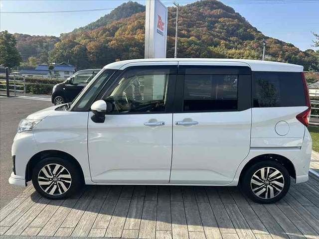 TOYOTA ROOMY 2019