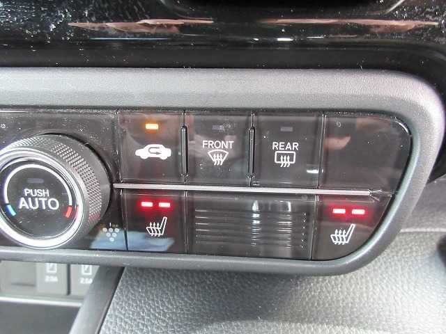 HONDA N BOX CUSTOM 2022