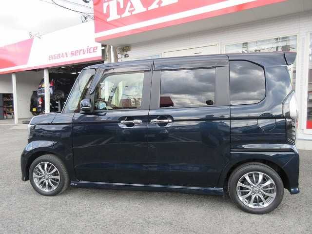 HONDA N BOX CUSTOM 2022