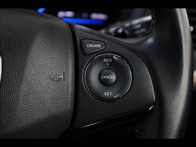 HONDA VEZEL HYBRID 2015