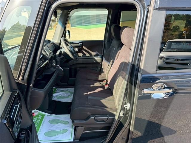 HONDA N BOX CUSTOM 2021