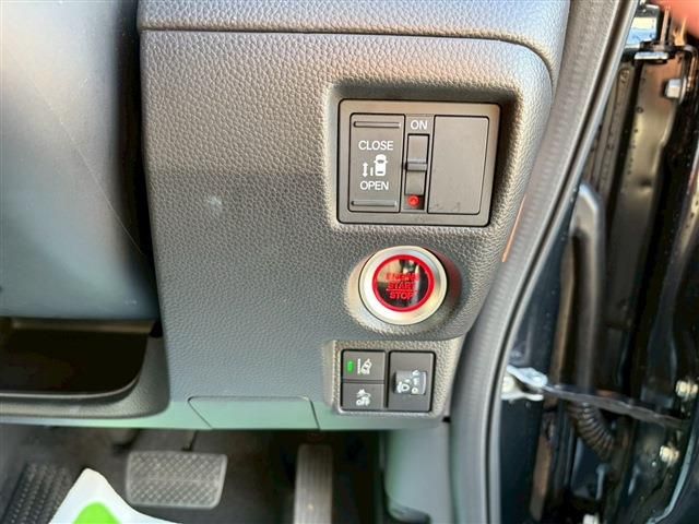 HONDA N BOX CUSTOM 2021