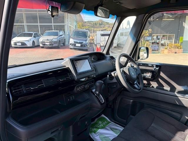 HONDA N BOX CUSTOM 2021