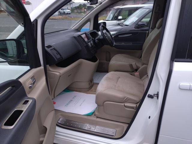 NISSAN SERENA  WG 2006