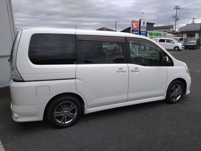 NISSAN SERENA  WG 2006