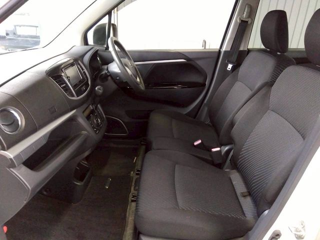 SUZUKI WAGON R STINGRAY 4WD 2013