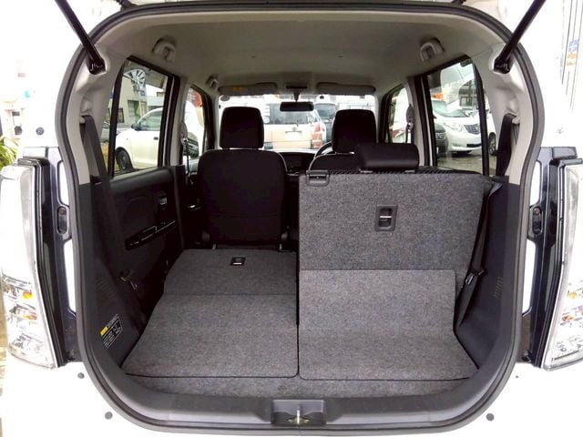 SUZUKI WAGON R STINGRAY 4WD 2013