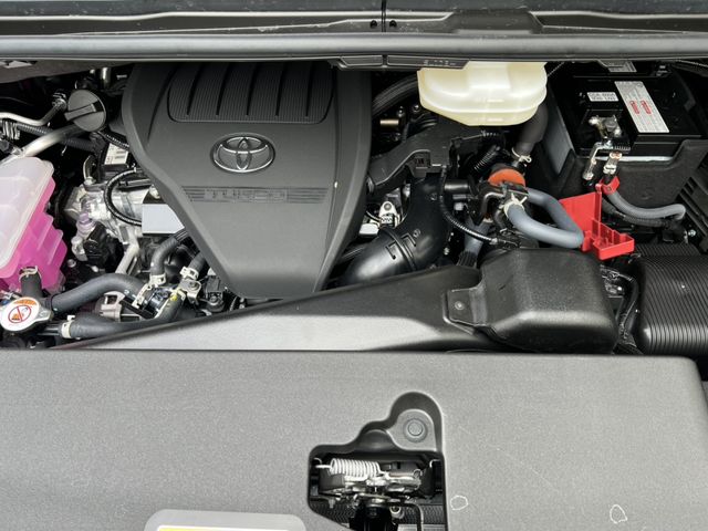 TOYOTA VELLFIRE 2025