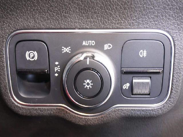 MERCEDES BENZ MERCEDES BENZ GLB 2021