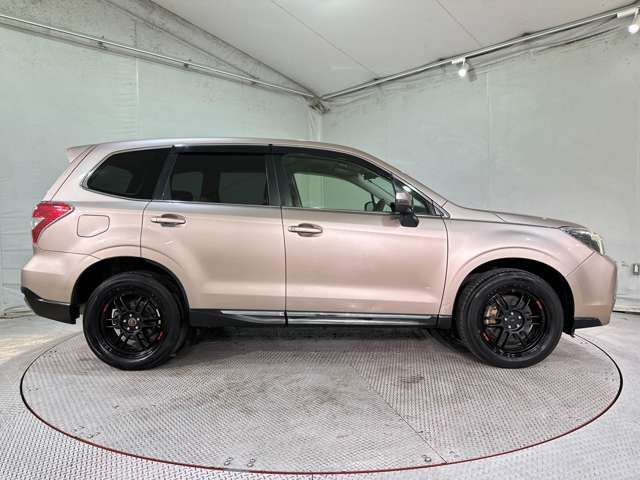 SUBARU FORESTER 2012