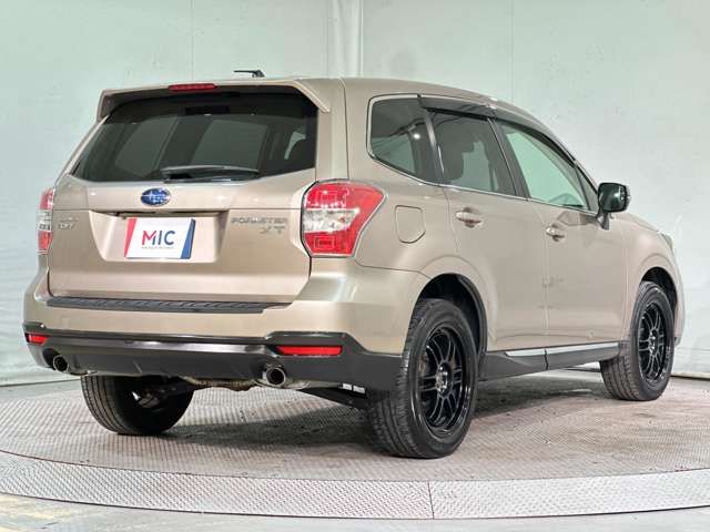 SUBARU FORESTER 2012