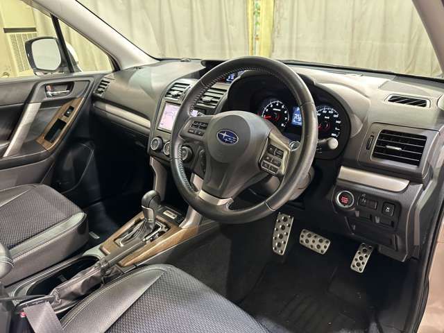 SUBARU FORESTER 2012