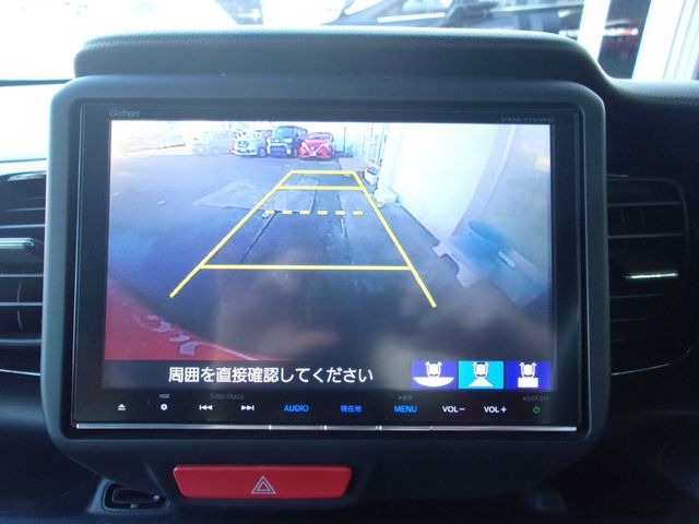 HONDA N BOX CUSTOM 2017