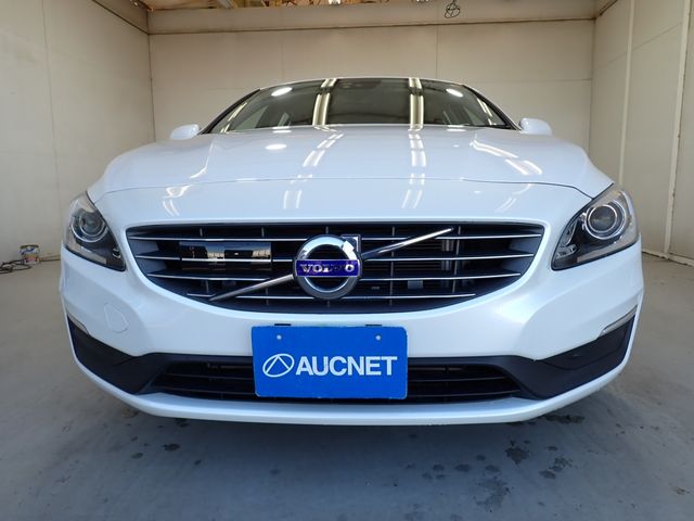VOLVO VOLVO V60 2017