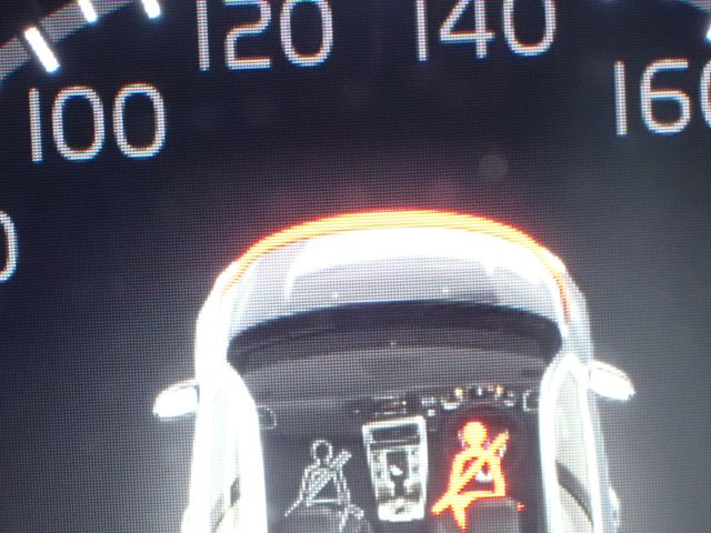 VOLVO VOLVO V60 2017