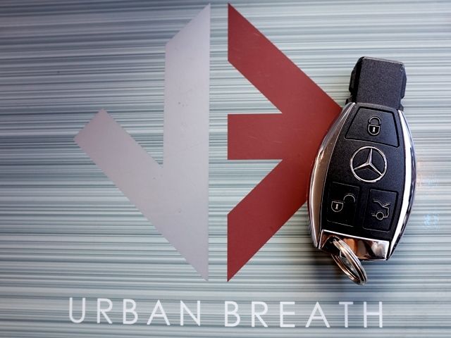 MERCEDES BENZ MERCEDES BENZ C class sedan 2015