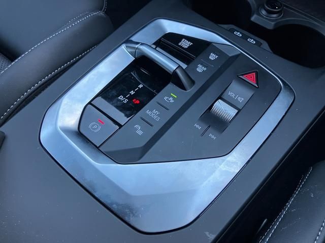 BMW BMW 1series 2025