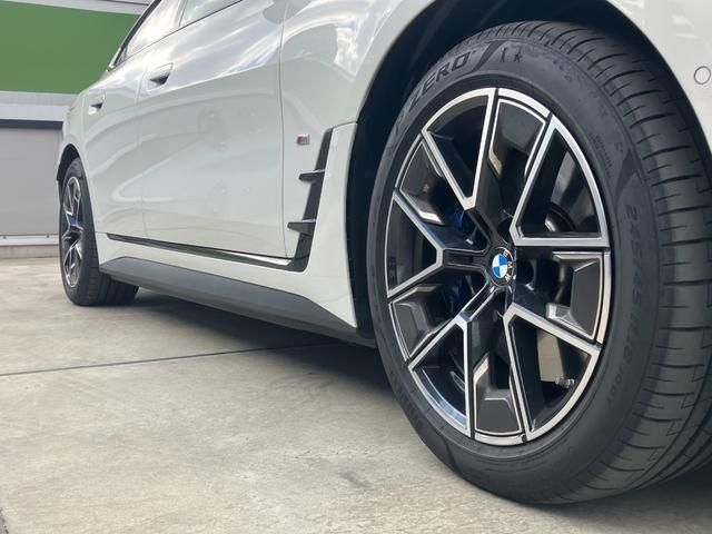 BMW BMW i4 2025