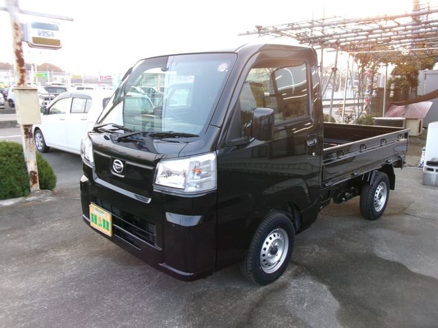 DAIHATSU HIJET truck 4WD 2025
