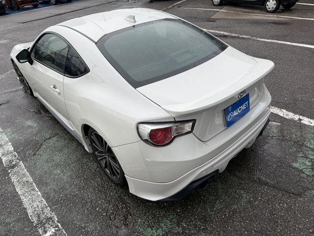 TOYOTA 86 2015
