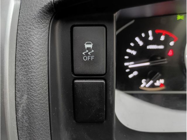 TOYOTA HIACE van 4WD 2022