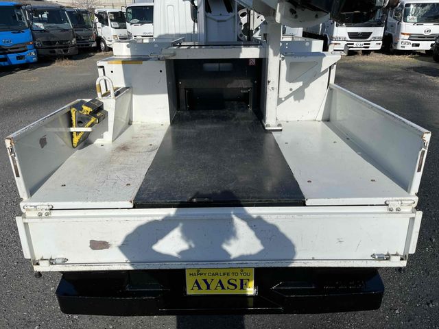 MITSUBISHI CANTER 2017