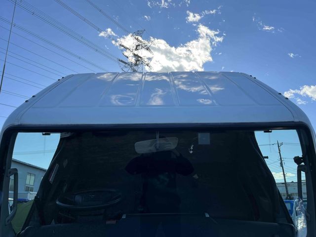 MITSUBISHI CANTER 2017