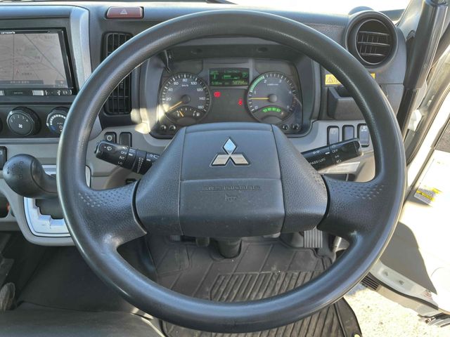 MITSUBISHI CANTER 2017