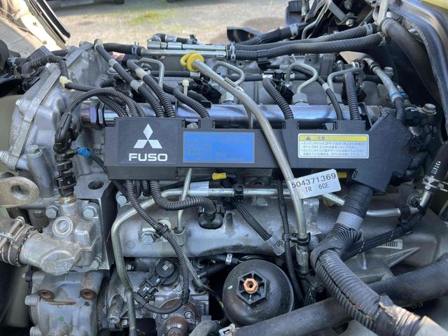 MITSUBISHI CANTER 2017