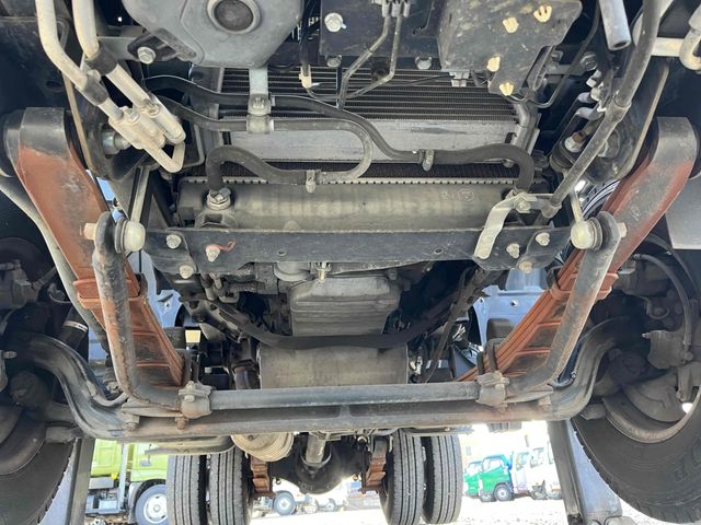 MITSUBISHI CANTER 2017