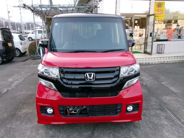 HONDA N BOX CUSTOM 2017