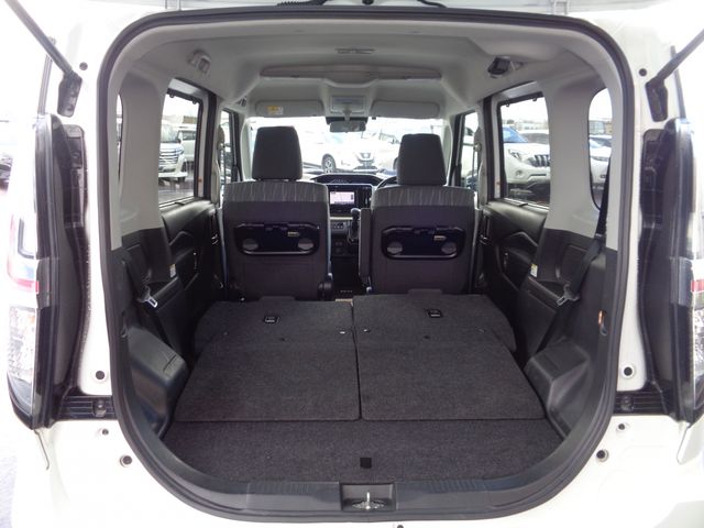 MITSUBISHI DELICA D:2 4WD 2024