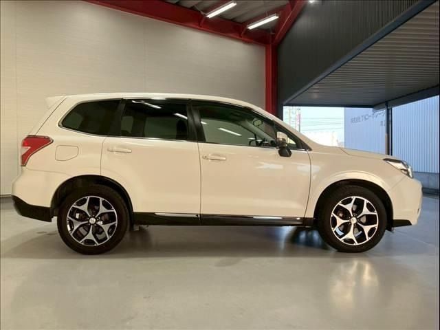 SUBARU FORESTER 2015