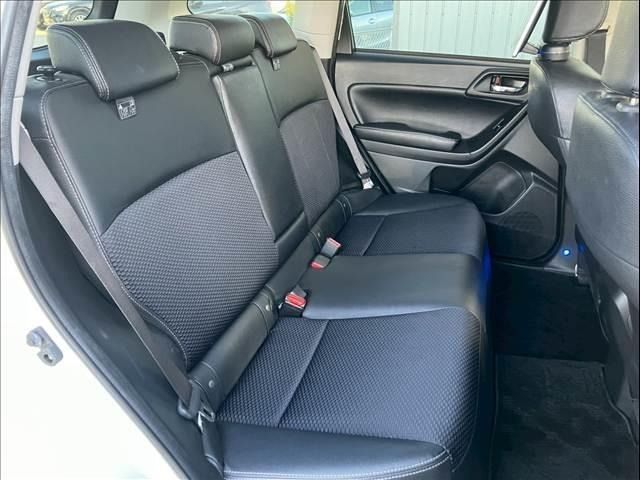 SUBARU FORESTER 2015