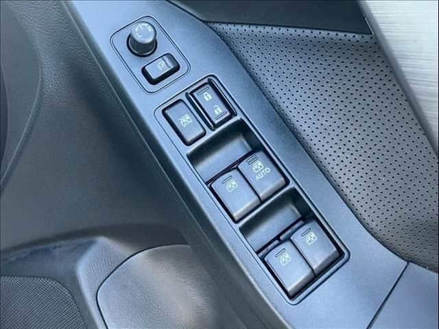 SUBARU FORESTER 2015