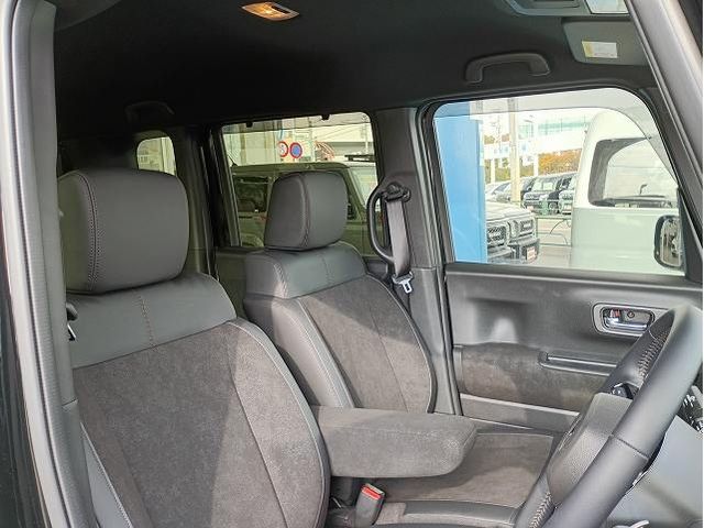 HONDA N BOX CUSTOM 2025