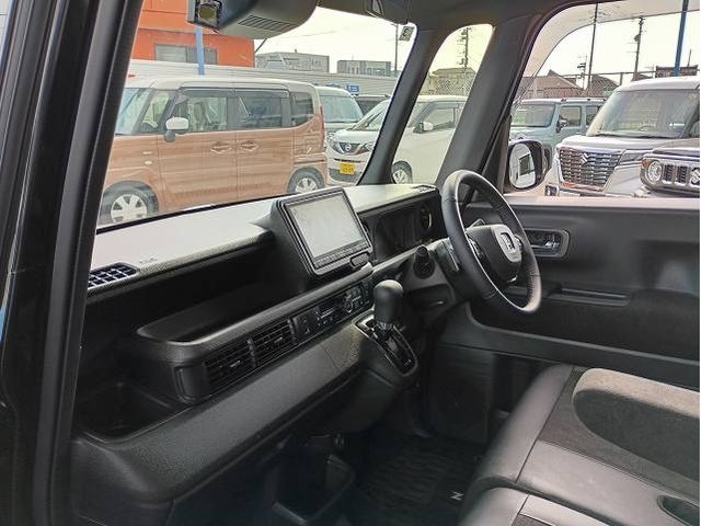 HONDA N BOX CUSTOM 2025