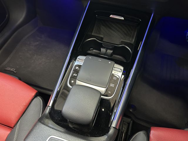 MERCEDES BENZ MERCEDES BENZ B class 2019