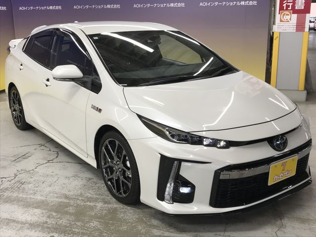 TOYOTA PRIUS PHV 2019