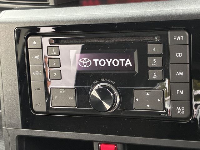 TOYOTA ROOMY 2020