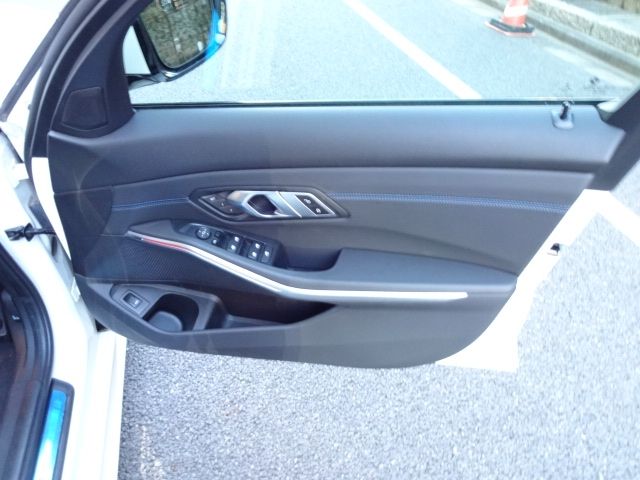 BMW BMW 3series sedan 2021