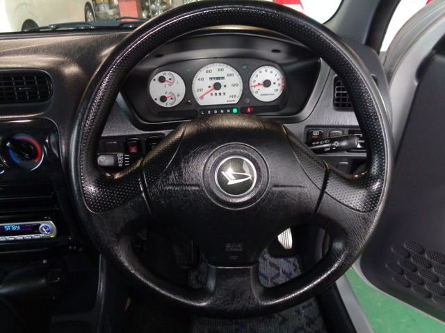 DAIHATSU TERIOS LUCIA 4WD 2002