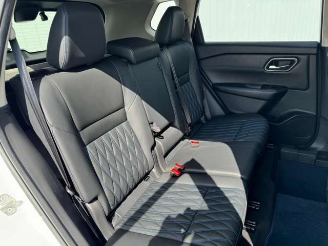 NISSAN X-TRAIL HYBRID 4WD 2022