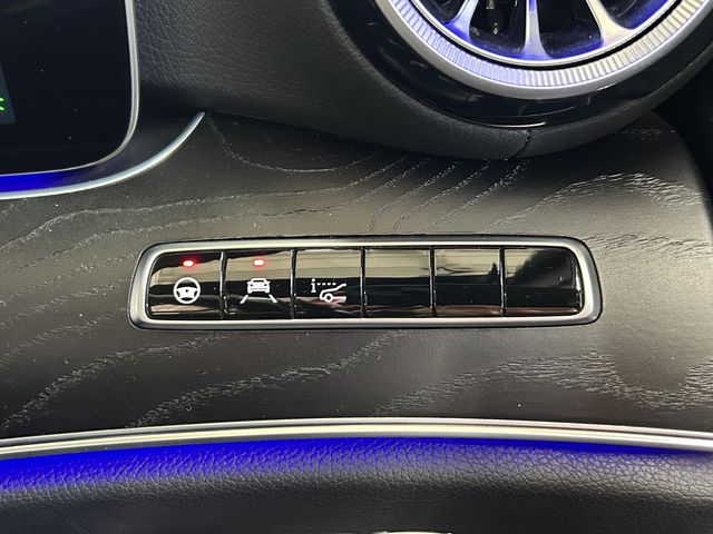 MERCEDES BENZ MERCEDES BENZ E class sedan 2016